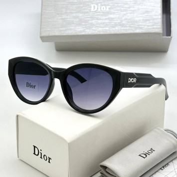 Солнцезащитные очки Dior