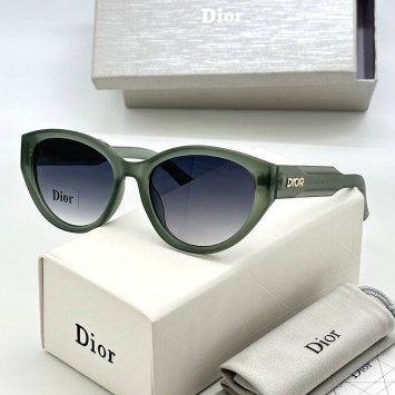 Солнцезащитные очки Dior