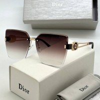 Солнцезащитные очки Dior