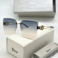 Солнцезащитные очки Dior