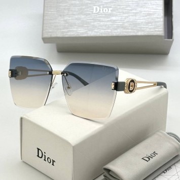 Солнцезащитные очки Dior