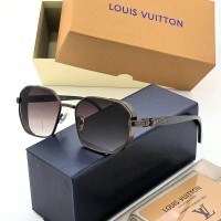 Солнцезащитные очки Louis Vuitton