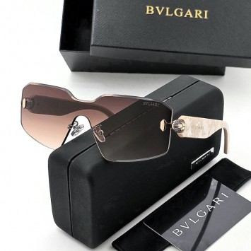 Солнцезащитные очки Bvlgari