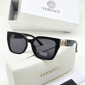 Солнцезащитные очки Versace