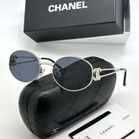 Солнцезащитные очки Chanel