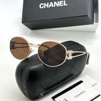 Солнцезащитные очки Chanel