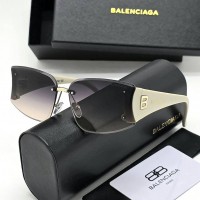 Солнцезащитные очки Balenciaga
