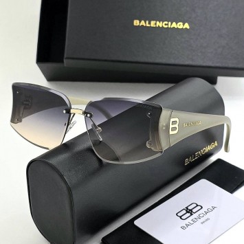 Солнцезащитные очки Balenciaga