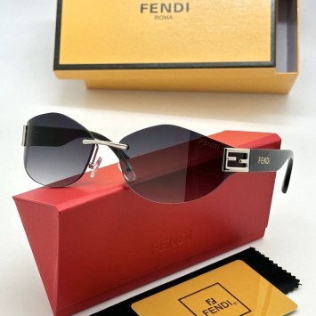 Солнцезащитные очки Fendi