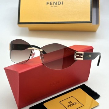 Солнцезащитные очки Fendi
