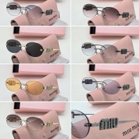 Солнцезащитные очки Miu Miu