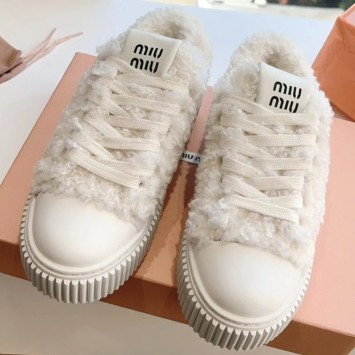 Зимние кроссовки Miu Miu с меховой отделкой PREMIUM качества