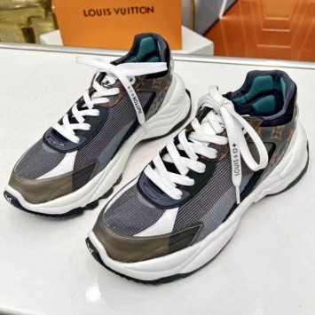 Кроссовки Louis Vuitton Run 55