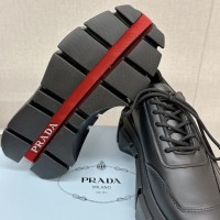 Кроссовки Prada из кожи наппа