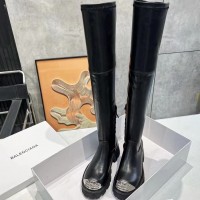 Кожаные ботфорты Balenciaga с логотипом BB