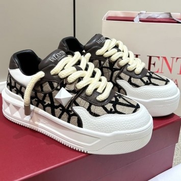 Кроссовки Valentino One Stud XL PREMIUM качества