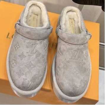 Клоги Louis Vuitton Aspen с мехом