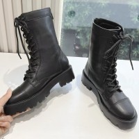 Кожаные ботинки Dior со шнуровкой 