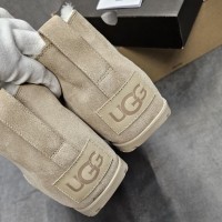 Зимние ботинки UGG Pumped Lace Up