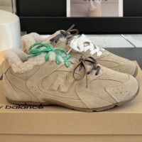 Зимние кроссовки Miu Miu x New Balance 530