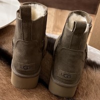 Зимние челси UGG с эластичными вставками