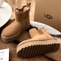 Зимние челси UGG с эластичными вставками