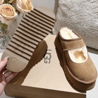 Зимние угги-тапочки UGG с перемычкой