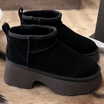 Зимние угги UGG Classic Ultra на платформе