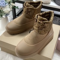 Зимние ботинки UGG Classic Mini Lace-Up со съемными галошами