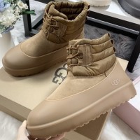 Зимние ботинки UGG Classic Mini Lace-Up со съемными галошами