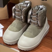 Зимние ботинки UGG Classic Mini Lace-Up со съемными галошами