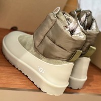 Зимние ботинки UGG Classic Mini Lace-Up со съемными галошами