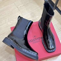 Кожаные челси Valentino Rockstud M-Way Beatle PREMIUM качества