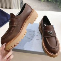 Кожаные лоферы Prada с логотипом PREMIUM качества