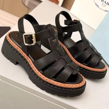 Сандалии Prada с ремешками