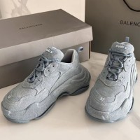 Кроссовки Balenciaga Triple S PREMIUM качества
