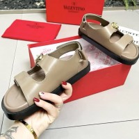 Сандалии Valentino VLogo