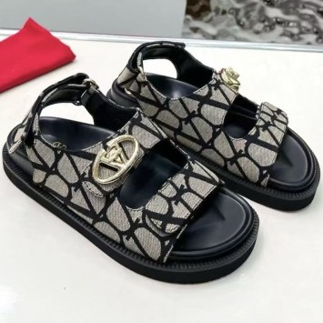 Сандалии Valentino VLogo