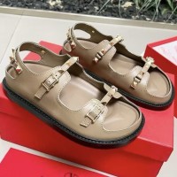 Сандалии Valentino Rockstud