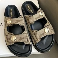 Шлепанцы Balenciaga BB