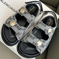 Сандалии Balenciaga BB