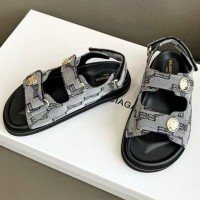 Сандалии Balenciaga BB