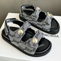 Сандалии Balenciaga BB