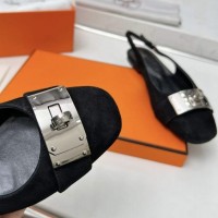 Замшевые балетки Hermes с пряжкой