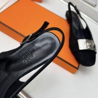 Замшевые балетки Hermes с пряжкой