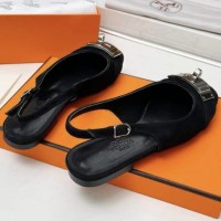 Замшевые балетки Hermes с пряжкой