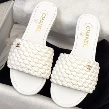 Кожаные сандалии Chanel с плетеным узором PREMIUM качества