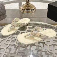 Шлепанцы Chanel с декоративными камнями PREMIUM качества