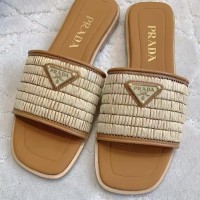Сандалии Prada с ажурной отделкой