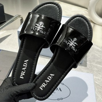 Кожаные шлепанцы Prada с логотипом PREMIUM качества